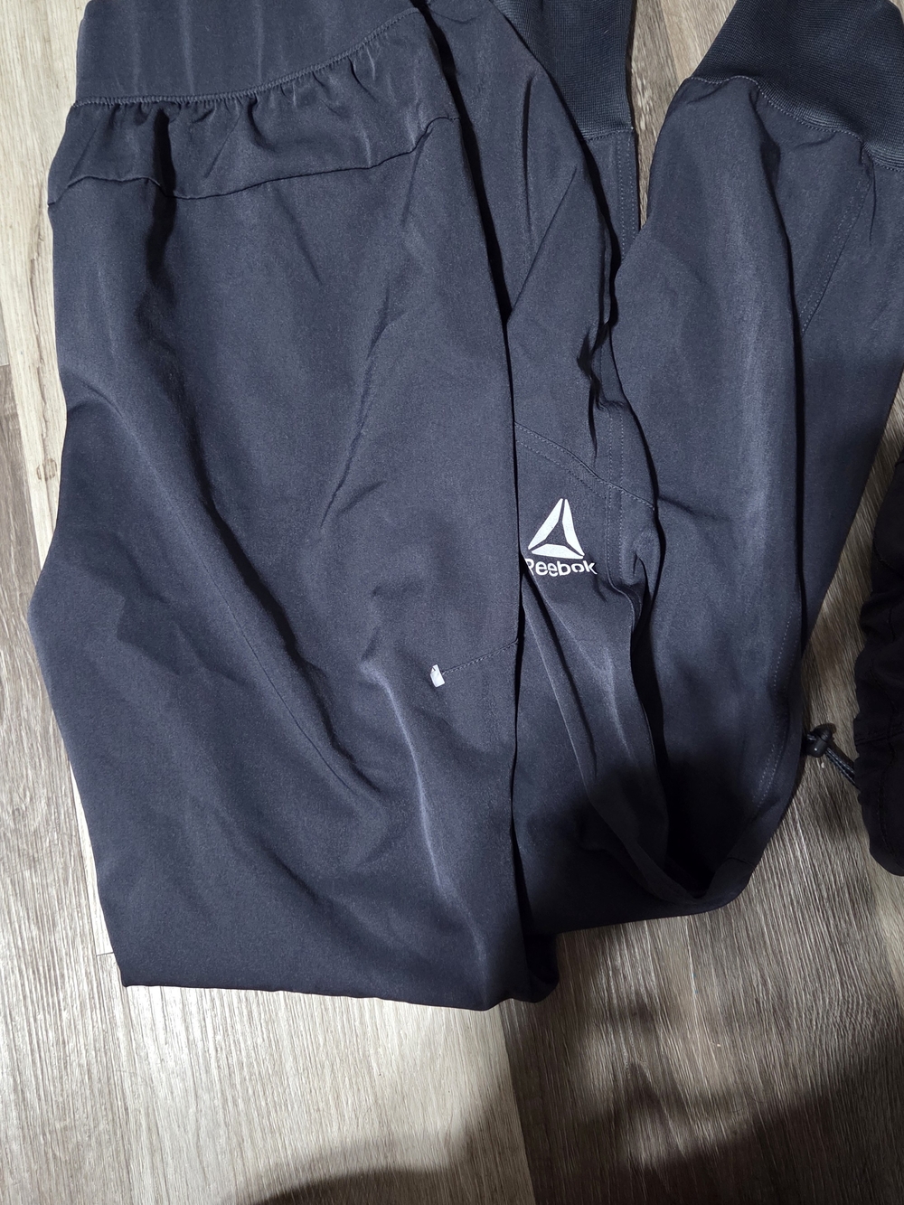 Reebok Dark Gray Womens Jogger Scrub Pants